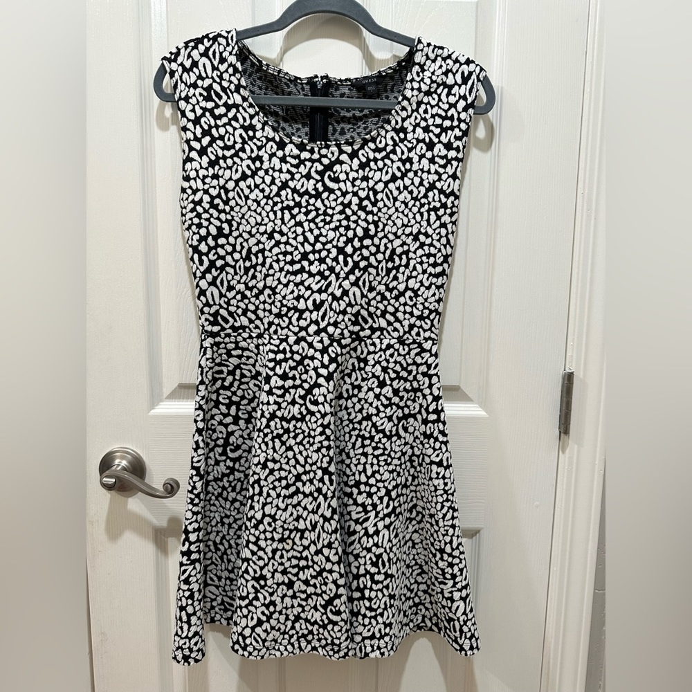Guess black and white dress